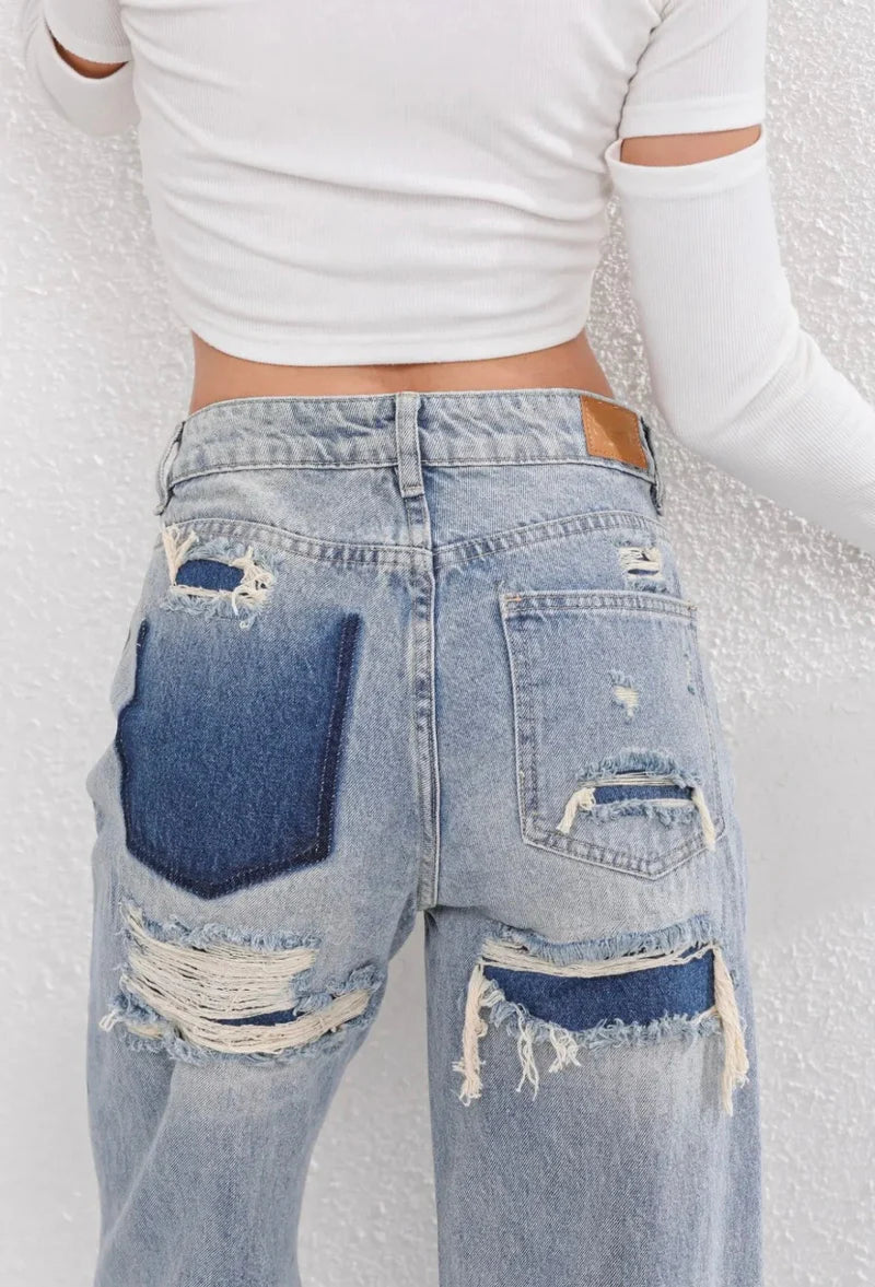 RIPPED STRAIGHT LEG JEANS