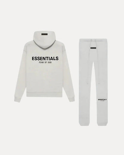 ESSENTIAL - TRACKSUIT