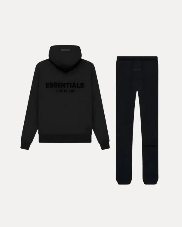 ESSENTIAL - TRACKSUIT