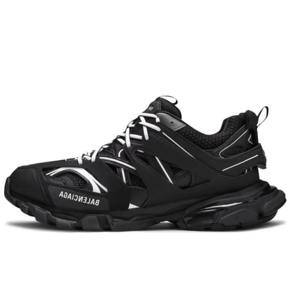 Track 3.0 Black White