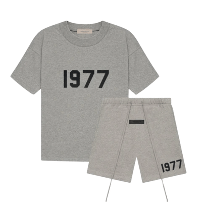 Essentials 1977 - Set - Tygra Clothing