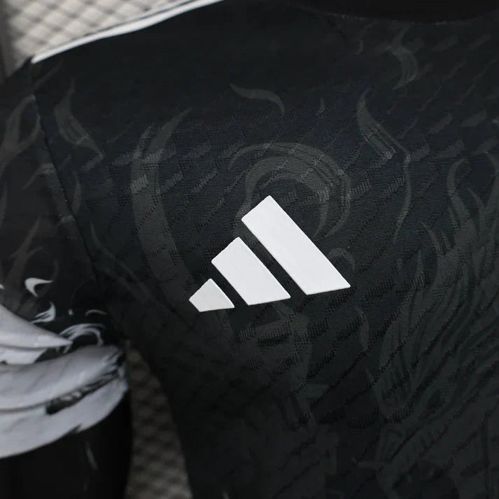 Japan "Black Phoenix" - Tygra Clothing