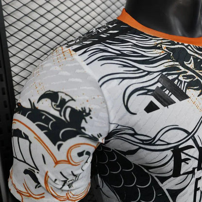 Real Madrid "Golden Fury" - Tygra Clothing