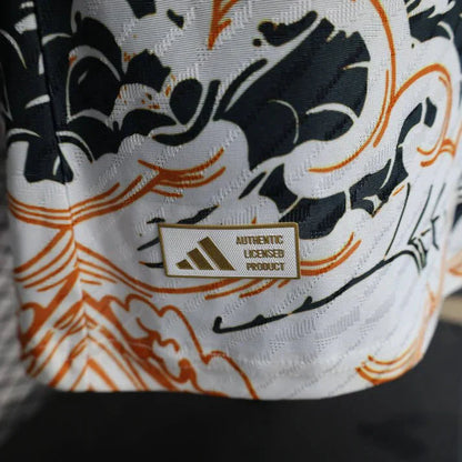 Real Madrid "Golden Fury" - Tygra Clothing